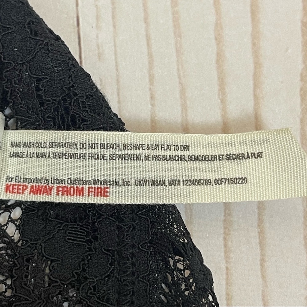 Free People Black Lace Bandeau Size XS Women - Picture 9 of 10